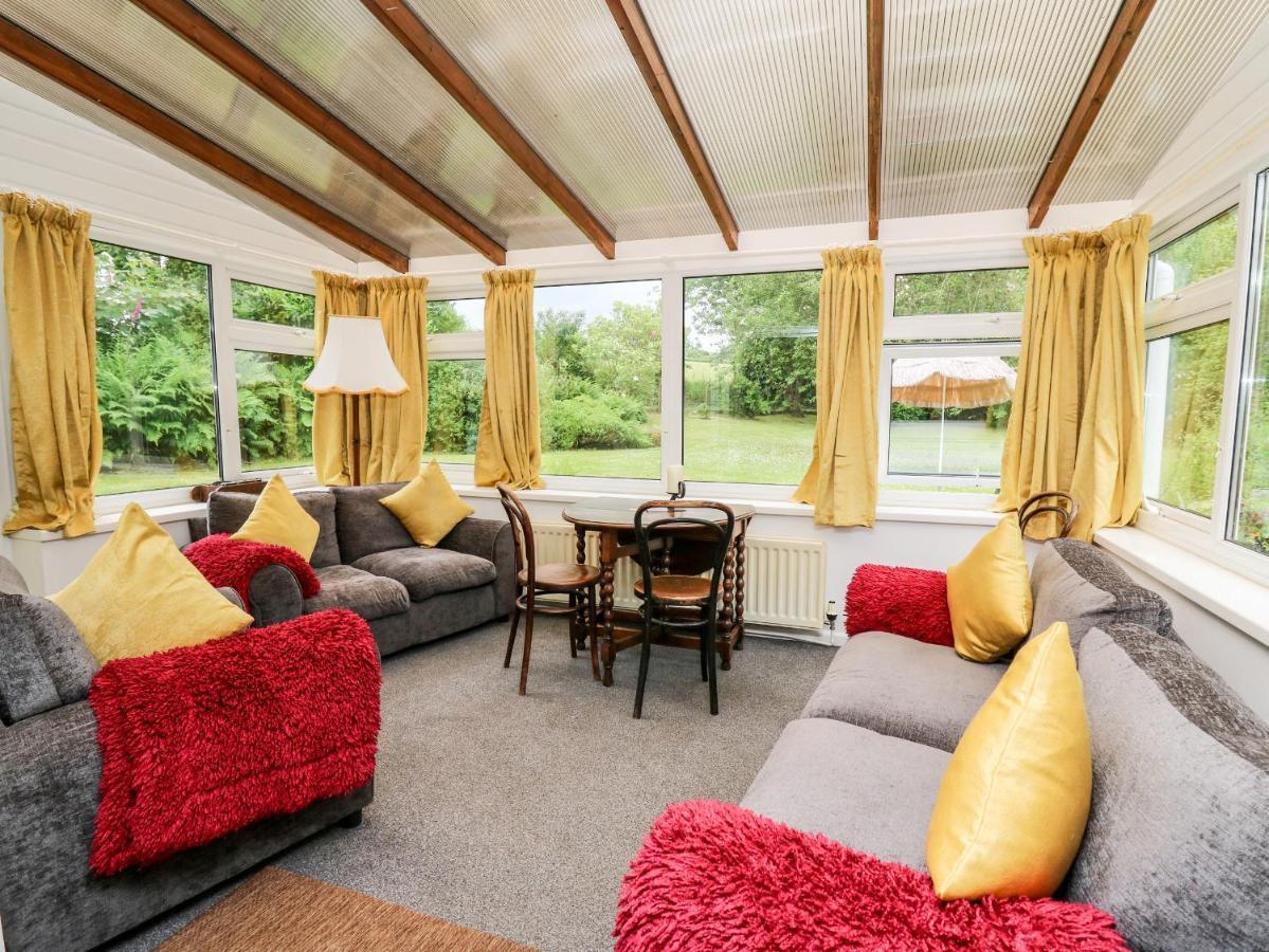 Maesgwyn Villa Кардиган Екстериор снимка
